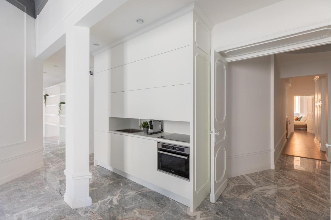 Iflat Corso Deluxe Apartment Рим Экстерьер фото